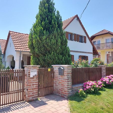 Negy Evszak Apartmanhaz Залакарош Екстер'єр фото
